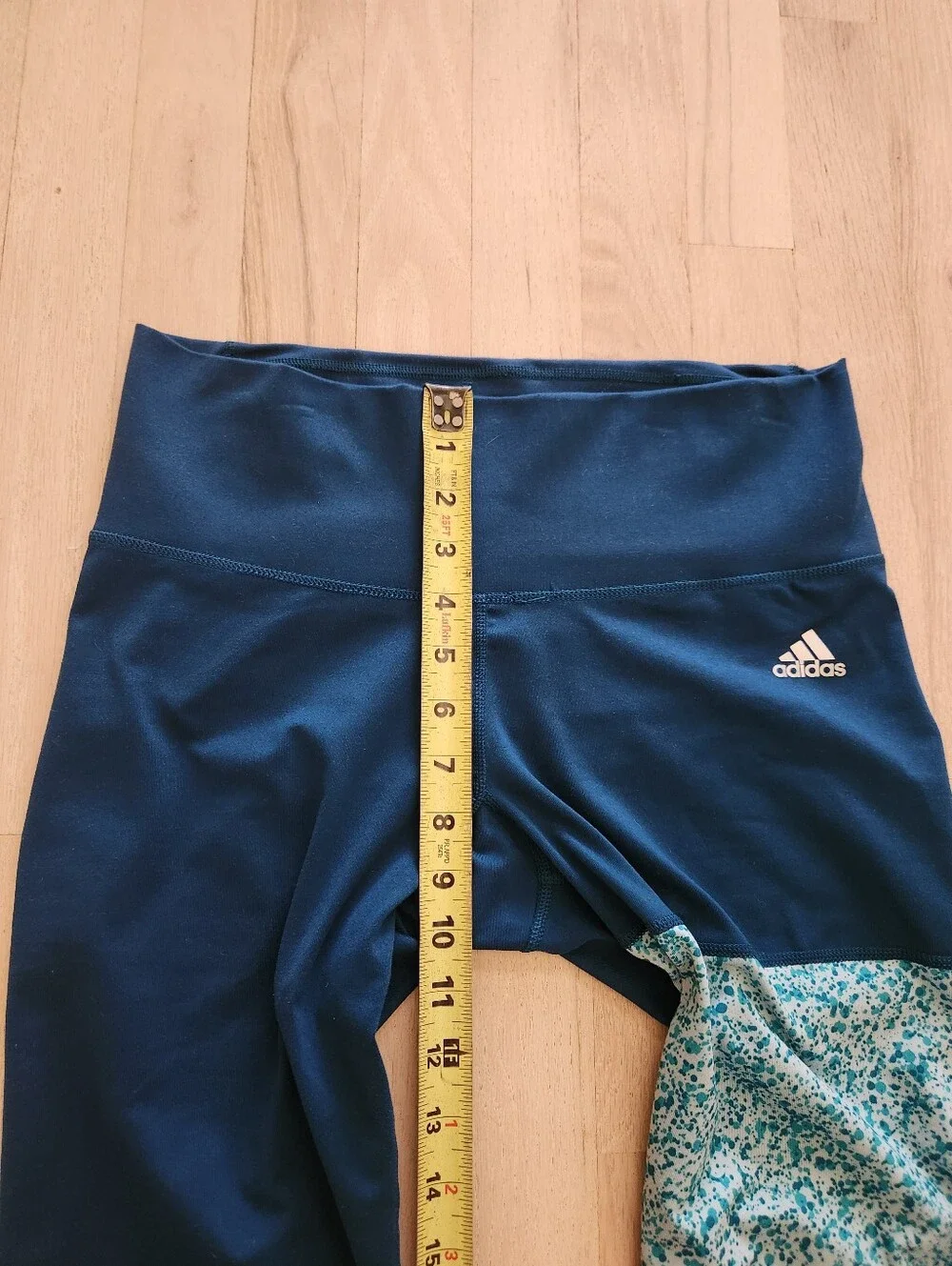 EUC Adidas Womens Climalite Capri Leggings Size M Blue Teal Speckled Colorblock